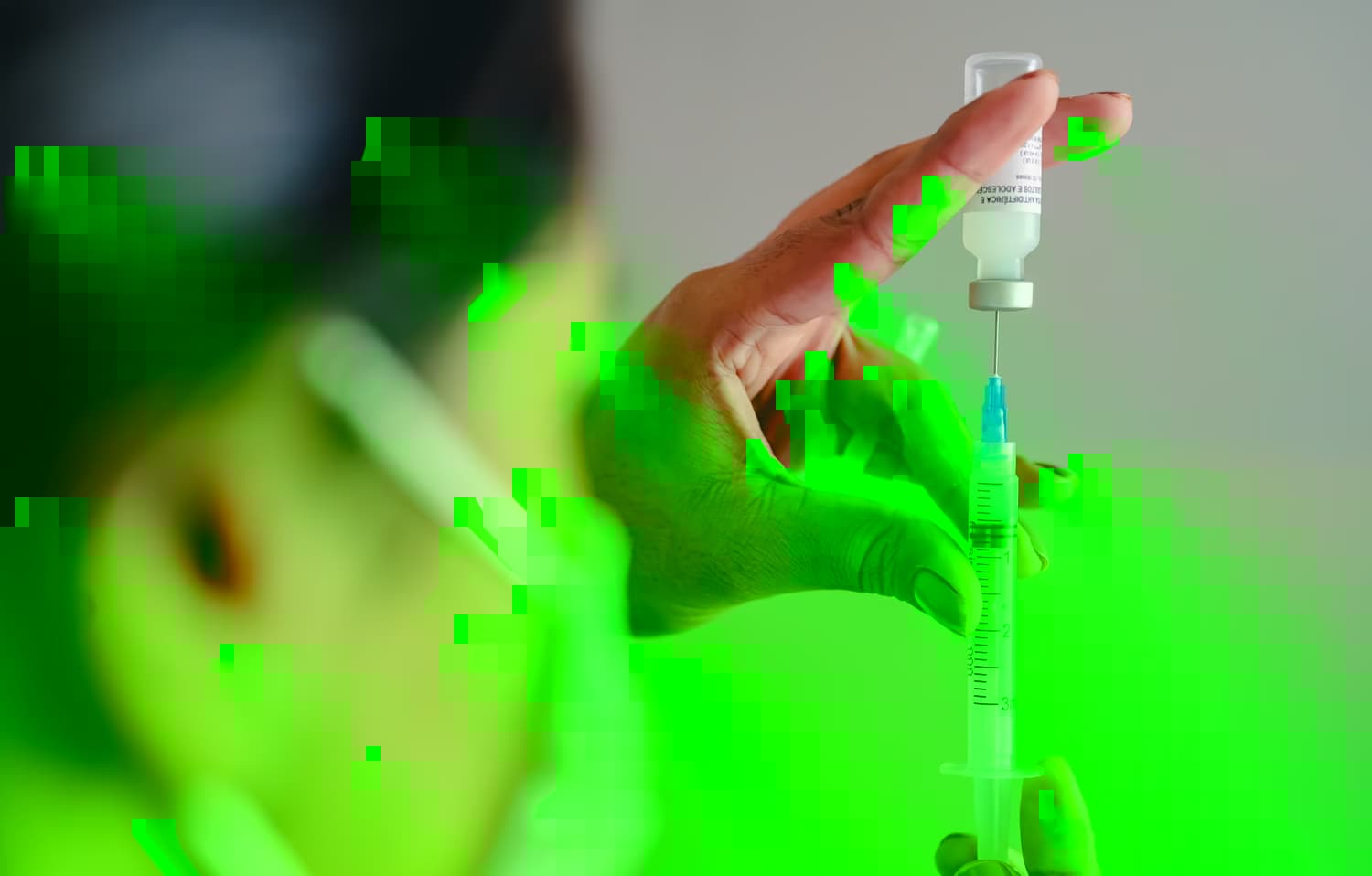 SUS vai vacinar profissionais de saúde contra dengue em fevereiro