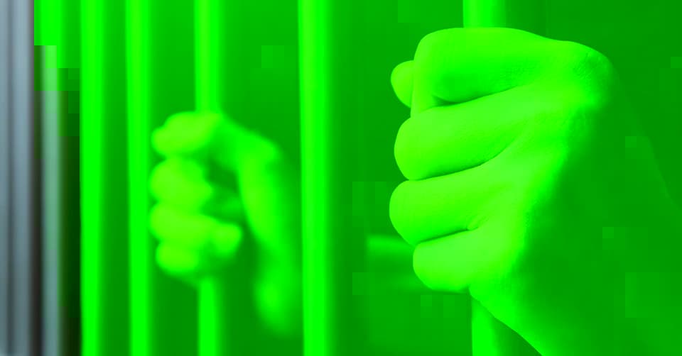 Homem é preso por descumprimento de medida protetiva em Iraí