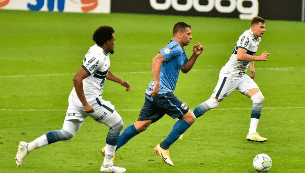 Grêmio recebe o Coritiba em casa neste domingo pela 13ª rodada do Brasileirão
